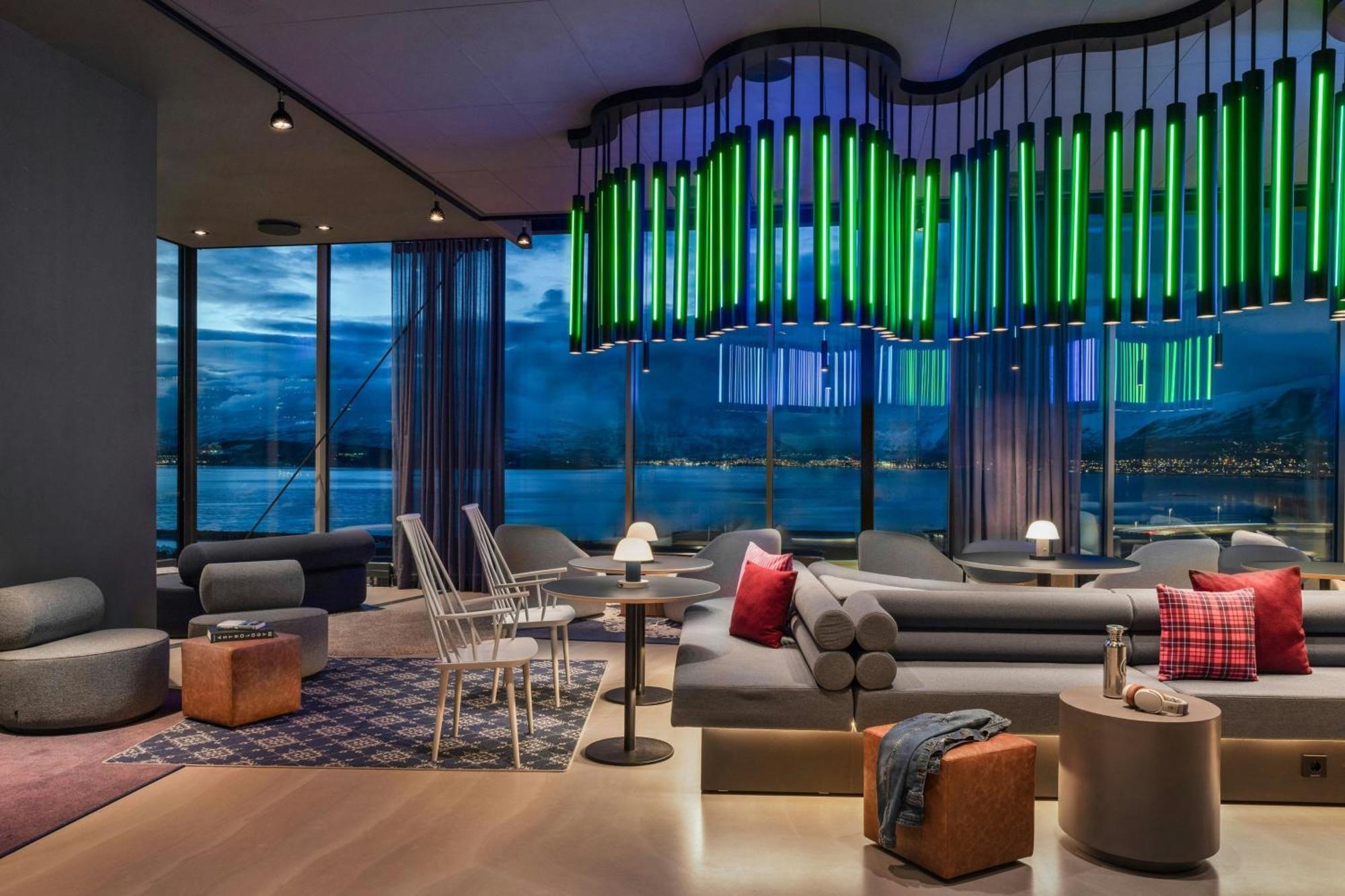 Hotel Moxy Tromsø Extérieur photo