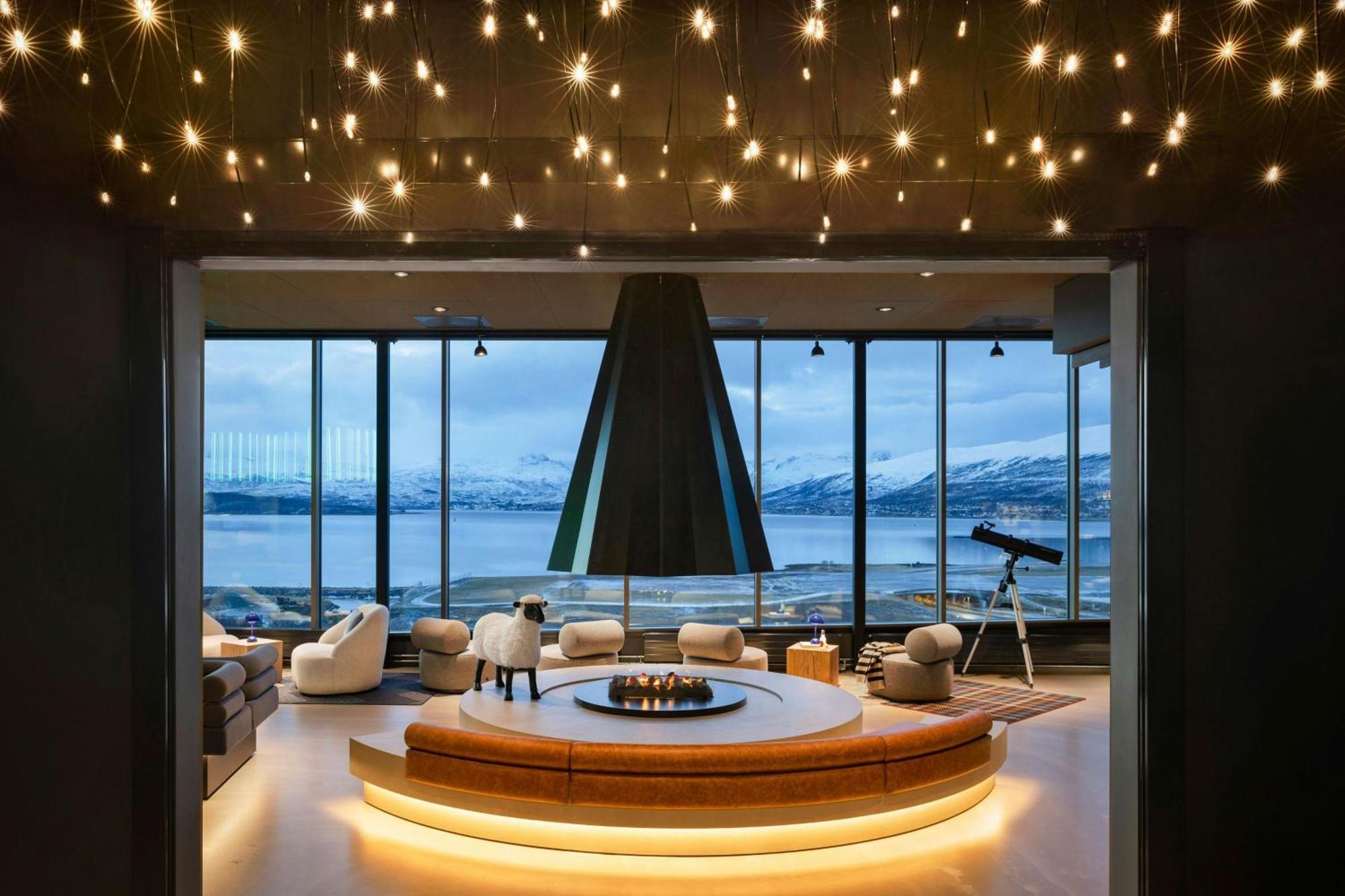 Hotel Moxy Tromsø Extérieur photo
